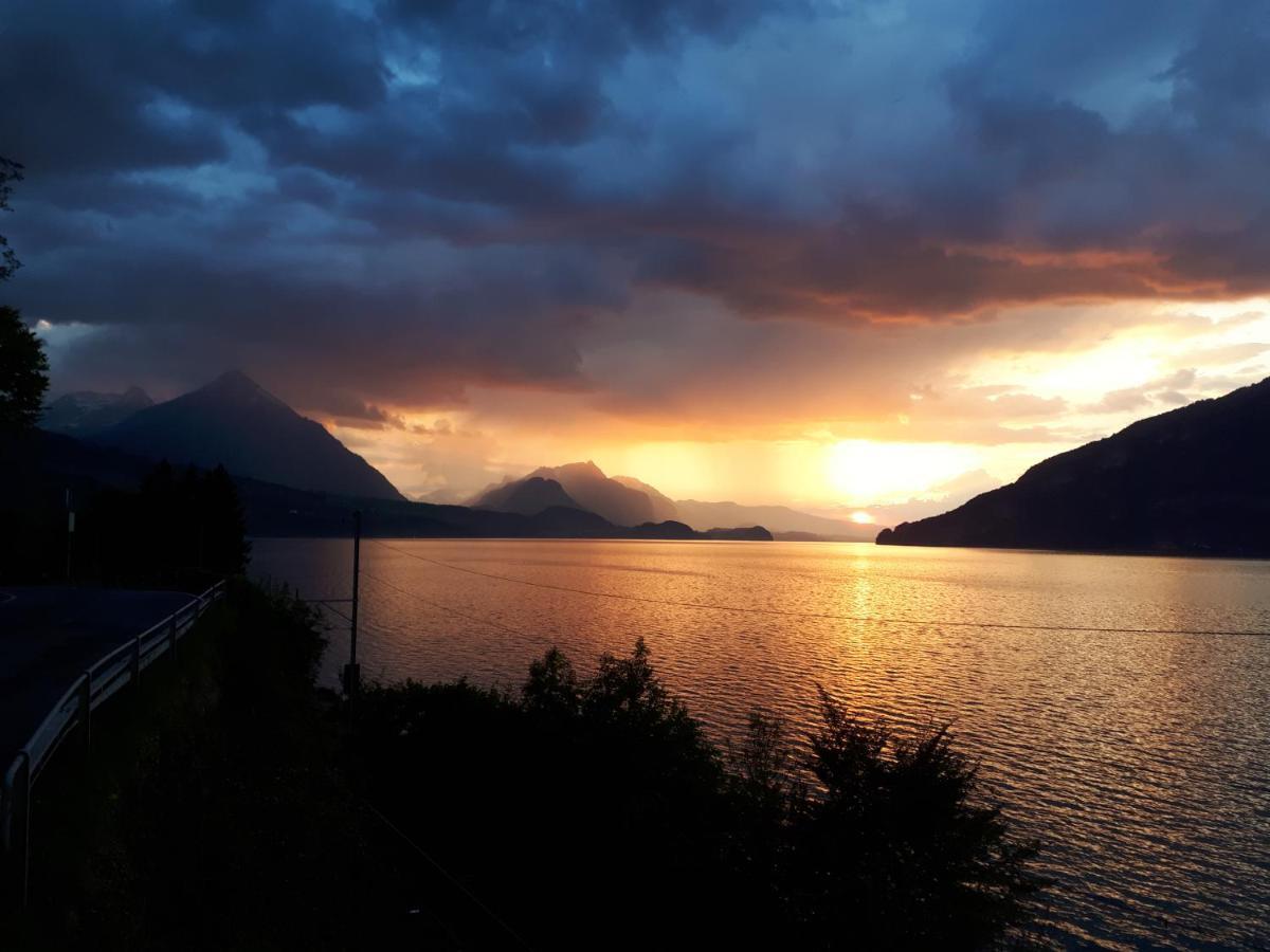 Berner Oberland Am Thunersee Därligen Eksteriør bilde